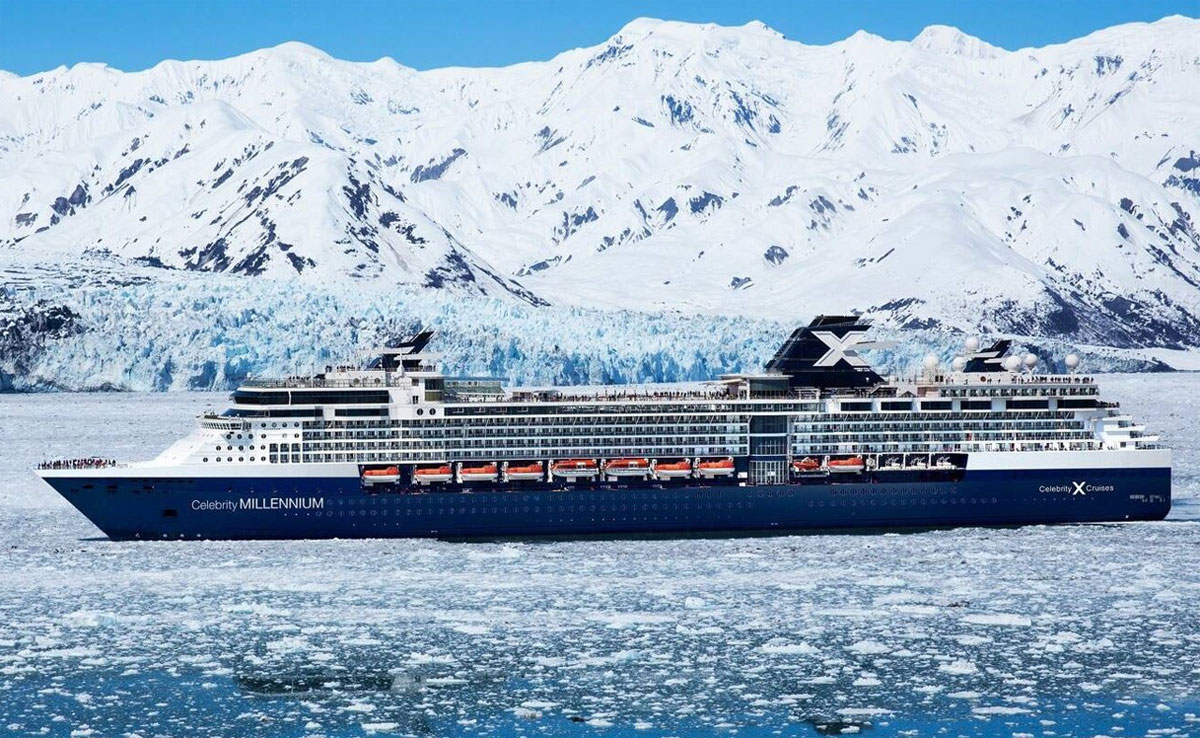 Alaska Cruisetours A cruise with the sightseeing pleasures of inland